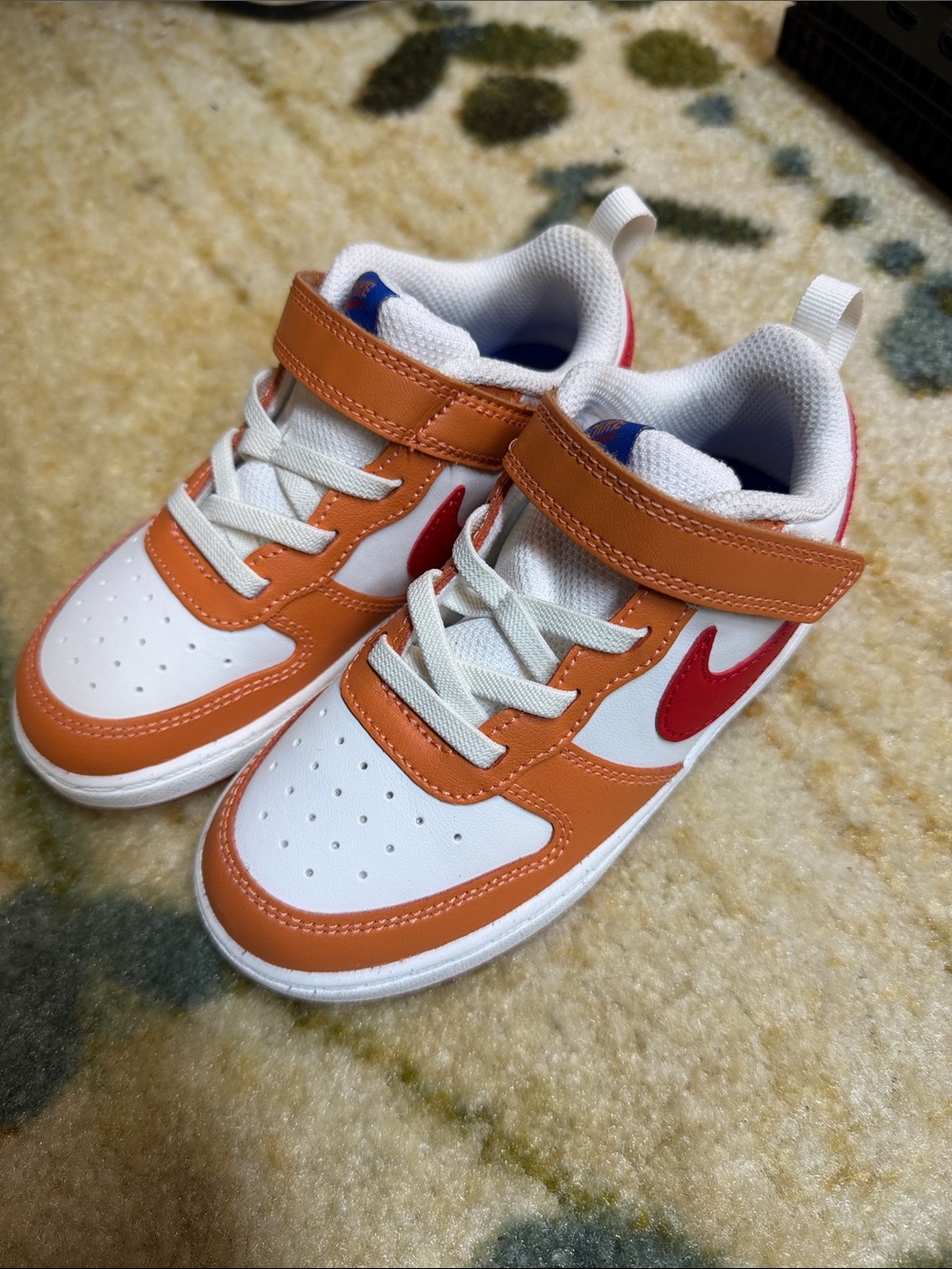 Nike Kids White and Orange Sneakers with Red Swoosh - Velcro Strap